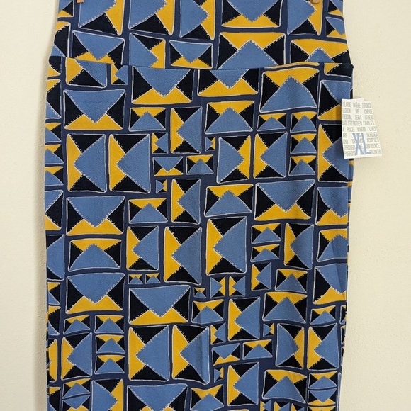 Lularoe Cassie Skirt - Picture 5 of 5